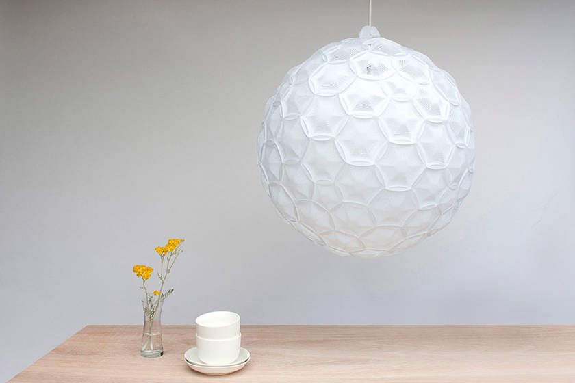Studio 24d - Airy designer lamps made from Japanese reice paper