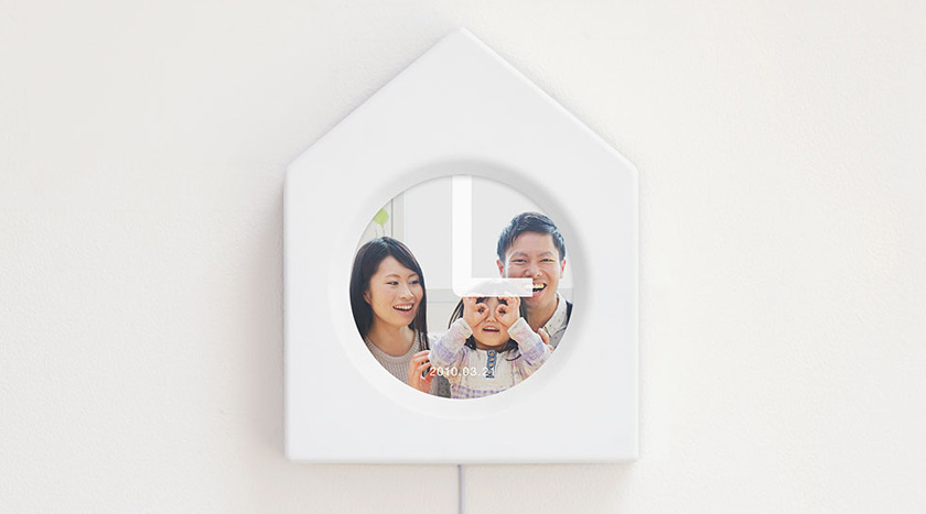 Memory Clock: Change Clock Faces with Your Memories